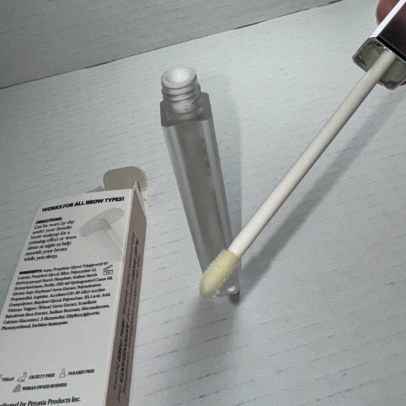 BILLION DOLLAR BROWS (BDB) Brow Conditioner - Picture 5 of 6